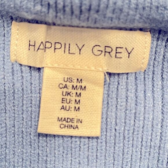 Happily Grey Cropped Ribbed Design Sweater. Size: Medium Color: Lt. Blue - Picture 6 of 8